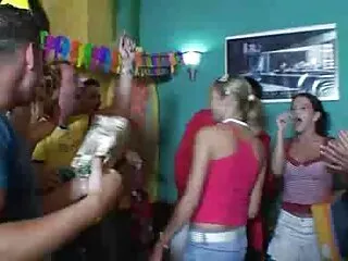 NaughtyWeddings.